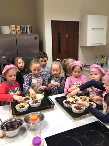 85200735 2021056644707388 282403535755149312 n (1)